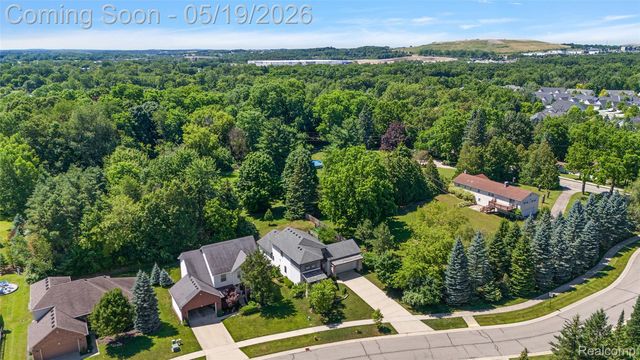 3181 Rabeeh Drive, Auburn Hills, MI 48326