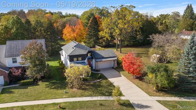 3181 Rabeeh Drive, Auburn Hills, MI 48326