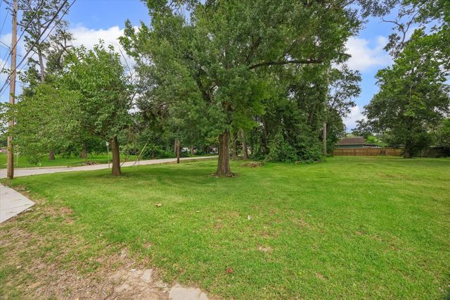 2027 W Little York Road, Houston, TX 77091