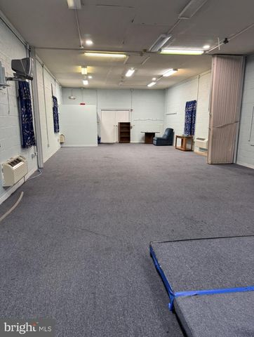 5609 OLD BRANCH AVE, Temple Hills, MD 20748