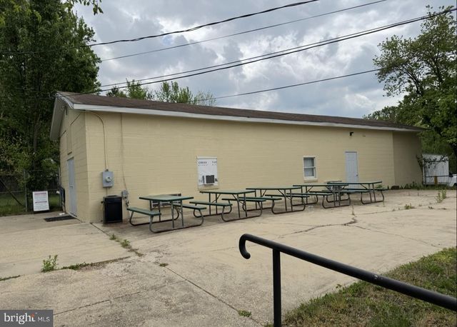 5609 OLD BRANCH AVE, Temple Hills, MD 20748