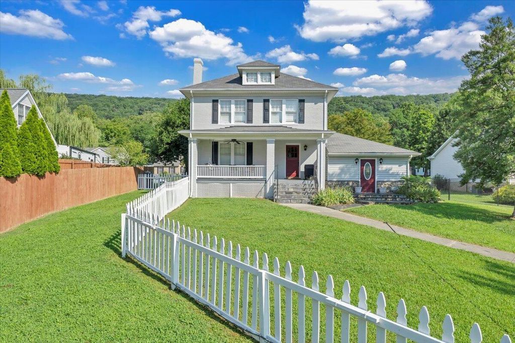 5877 Buckland Mill RD, Roanoke, VA 24019