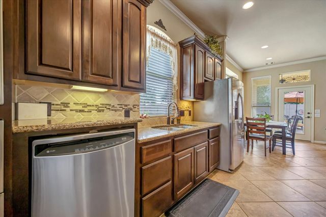 2366 Opal Springs Lane, Friendswood, TX 77546