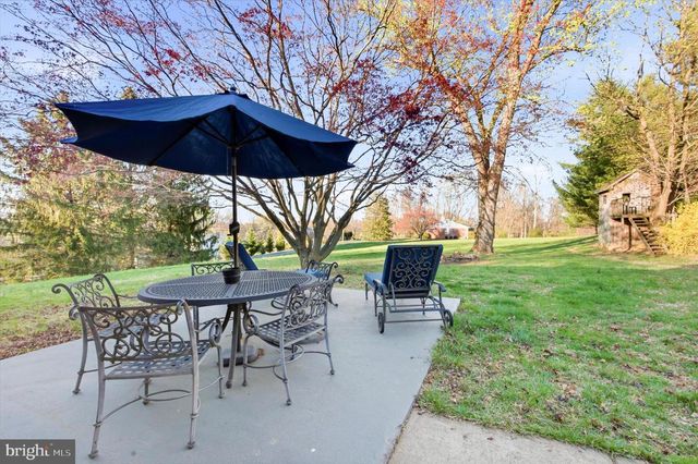 1015 S CONCORD RD, West Chester, PA 19382