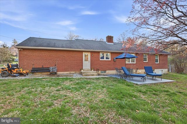 1015 S CONCORD RD, West Chester, PA 19382