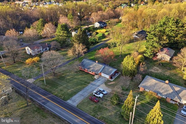1015 S CONCORD RD, West Chester, PA 19382