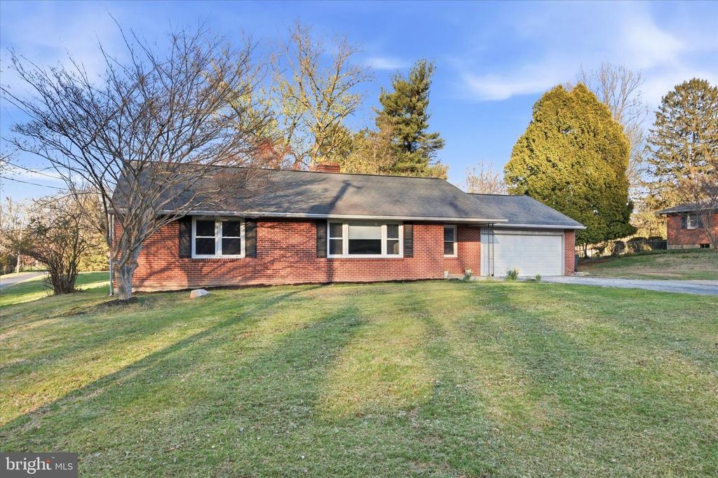 1015 S CONCORD RD, West Chester, PA 19382