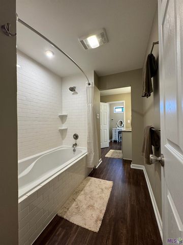 7490 Bayou Paul Rd, St Gabriel, LA 70776