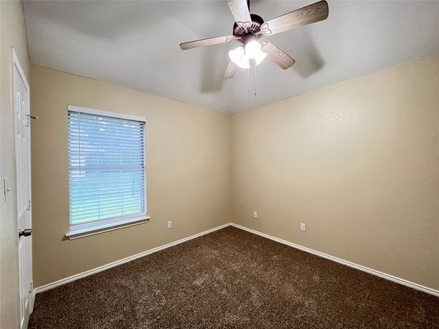 788 Robin Court, Springtown, TX 76082