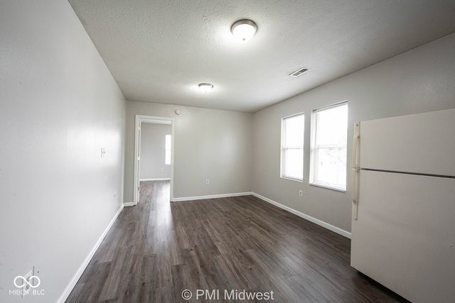 3014 W 10th Street 4, Indianapolis, IN 46222