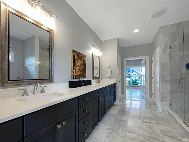 6033 Waterbury Court, Newburgh, IN 47630