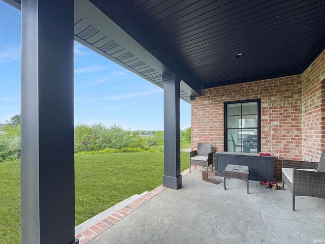 6033 Waterbury Court, Newburgh, IN 47630