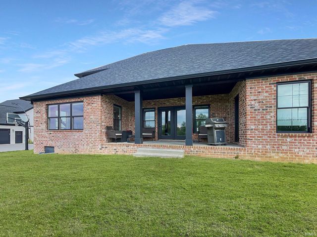 6033 Waterbury Court, Newburgh, IN 47630