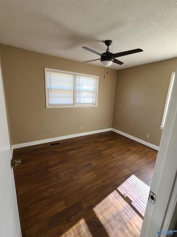 3606 Crestmore Avenue, Huntsville, AL 35816