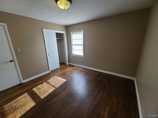 3606 Crestmore Avenue, Huntsville, AL 35816