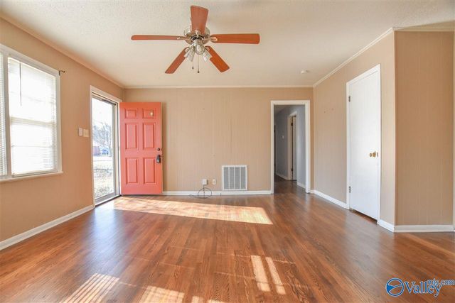 3606 Crestmore Avenue, Huntsville, AL 35816