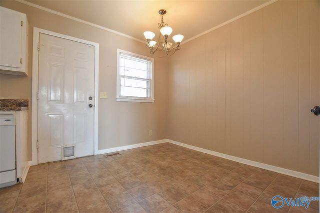 3606 Crestmore Avenue, Huntsville, AL 35816