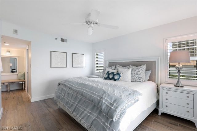 5501 Heron Point DR 501, Naples, FL 34108