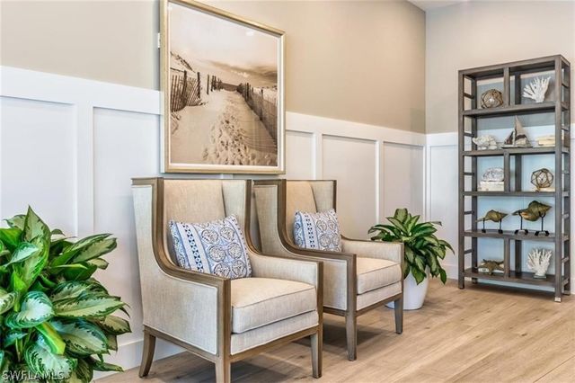 5501 Heron Point DR 501, Naples, FL 34108