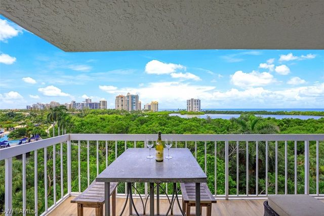 5501 Heron Point DR 501, Naples, FL 34108