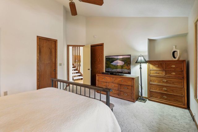 6520 Harbor Place NE, Prior Lake, MN 55372