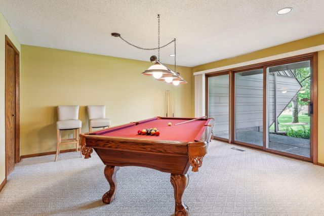 6520 Harbor Place NE, Prior Lake, MN 55372