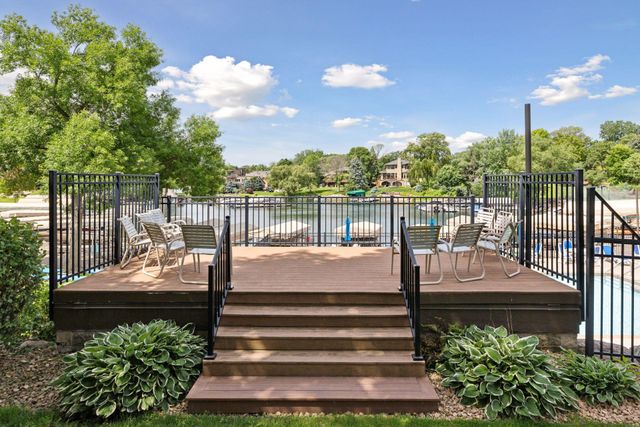 6520 Harbor Place NE, Prior Lake, MN 55372