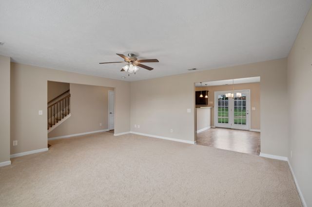 1103 Harmony Ln, La Vergne, TN 37086