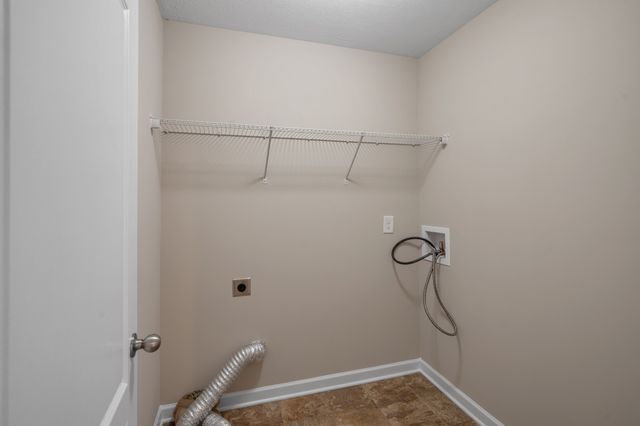 1103 Harmony Ln, La Vergne, TN 37086