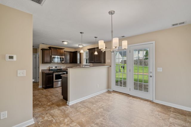 1103 Harmony Ln, La Vergne, TN 37086