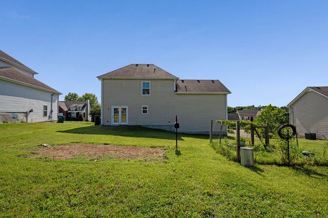 1103 Harmony Ln, La Vergne, TN 37086