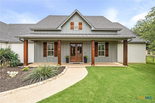 2046 Chalk Mill Crossing, Salado, TX 76571