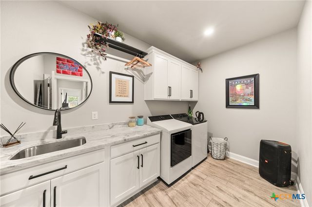 2046 Chalk Mill Crossing, Salado, TX 76571