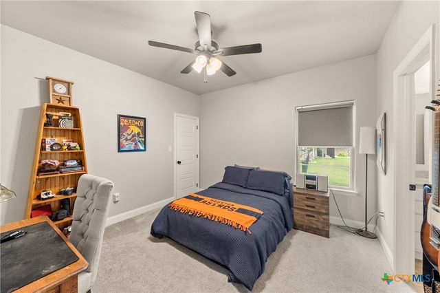 2046 Chalk Mill Crossing, Salado, TX 76571