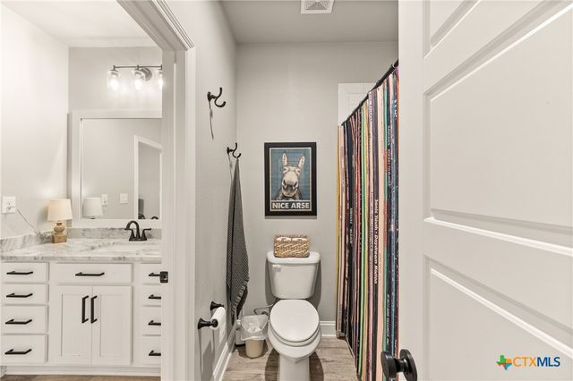2046 Chalk Mill Crossing, Salado, TX 76571