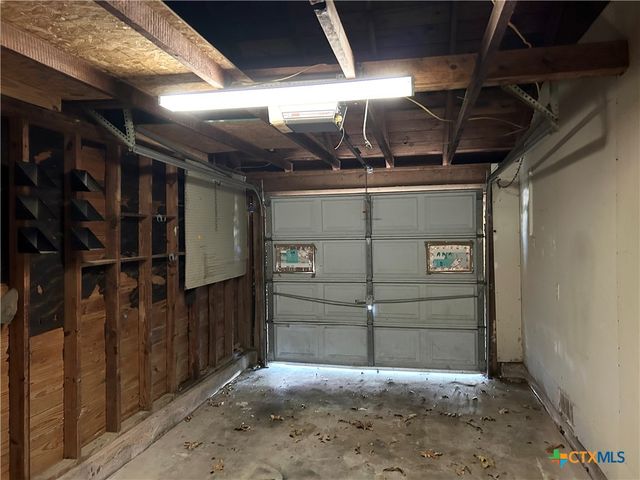 711 E 8th Avenue, Belton, TX 76513