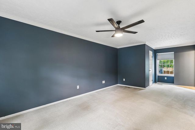 15058 CAMELLIA LN, Dumfries, VA 22025