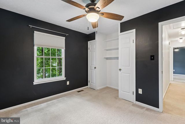 15058 CAMELLIA LN, Dumfries, VA 22025