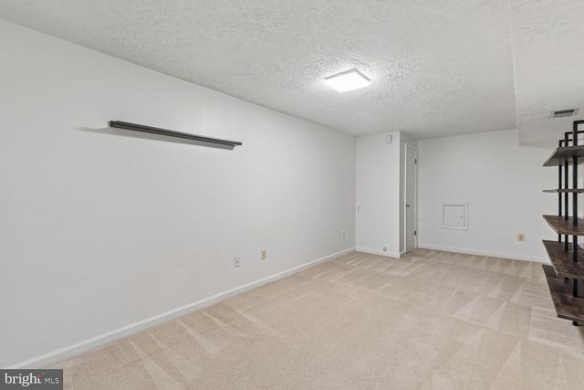 15058 CAMELLIA LN, Dumfries, VA 22025