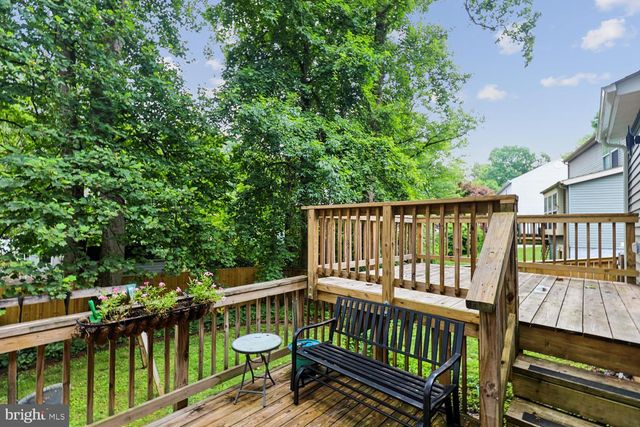 15058 CAMELLIA LN, Dumfries, VA 22025