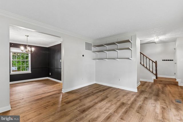15058 CAMELLIA LN, Dumfries, VA 22025