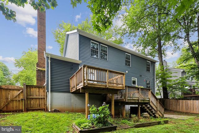 15058 CAMELLIA LN, Dumfries, VA 22025