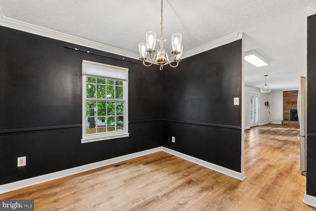 15058 CAMELLIA LN, Dumfries, VA 22025
