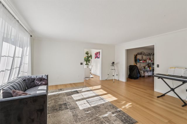 4205 Quail Court, West Des Moines, IA 50265