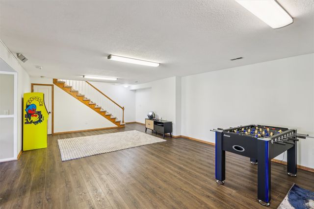 4205 Quail Court, West Des Moines, IA 50265