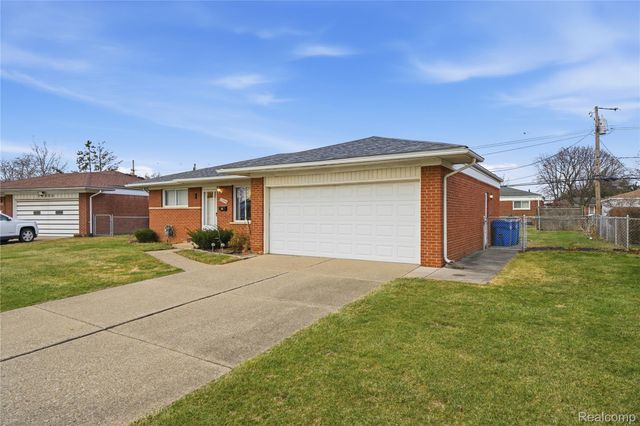 13344 Perry Circle, Warren, MI 48088