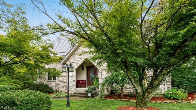 6730 Dillon Hills Drive, Nashport, OH 43830