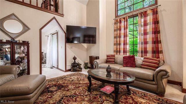 6730 Dillon Hills Drive, Nashport, OH 43830