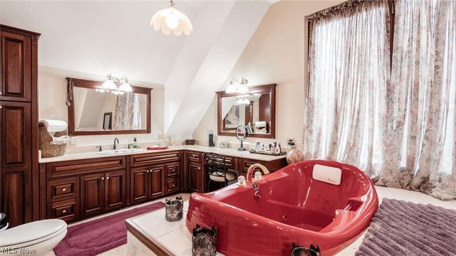 6730 Dillon Hills Drive, Nashport, OH 43830