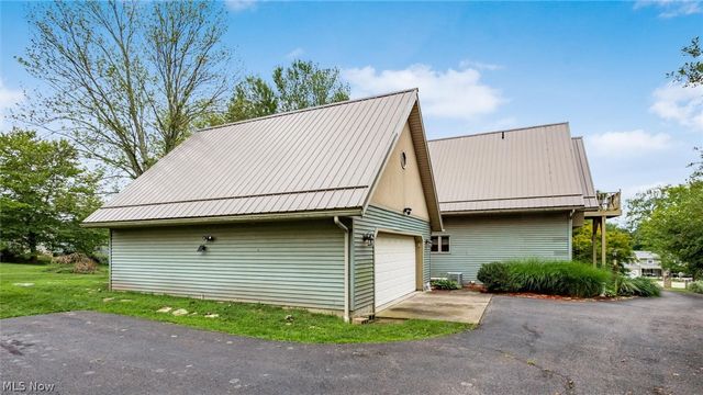 6730 Dillon Hills Drive, Nashport, OH 43830